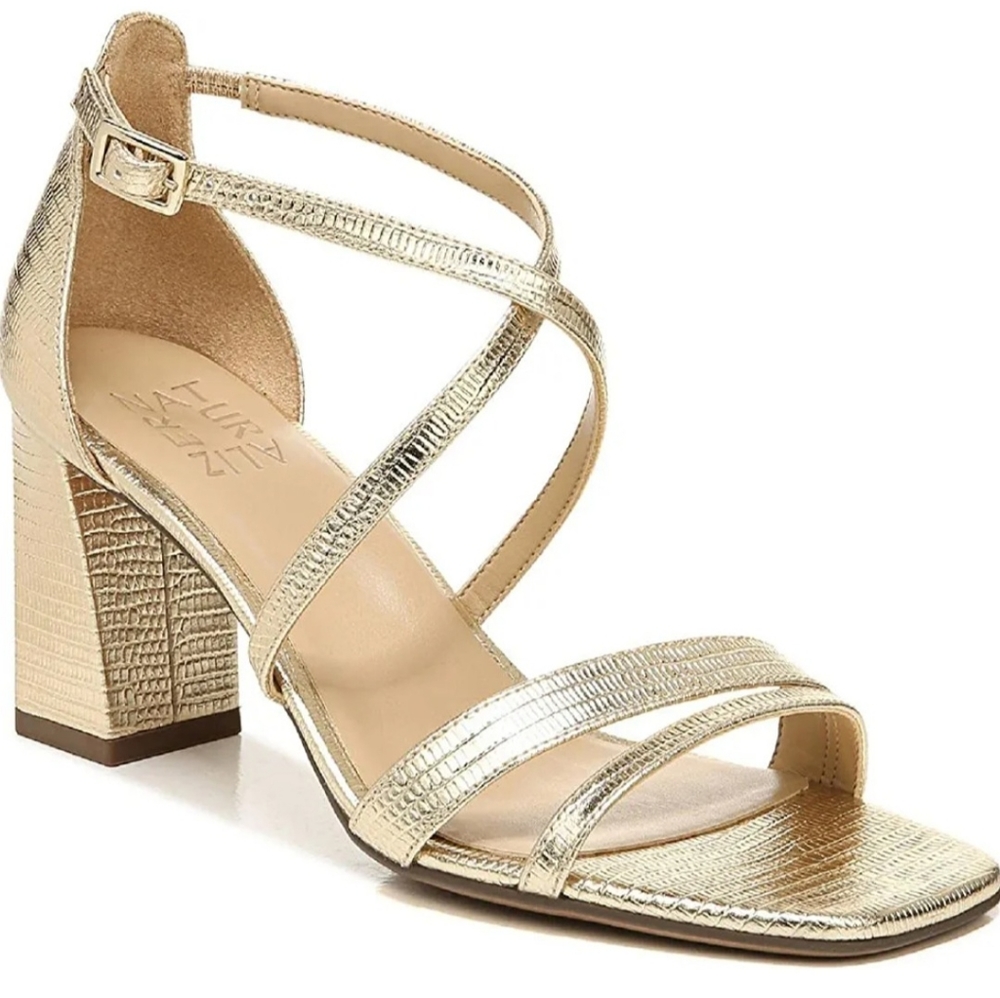 Naturalizer Tiff Dress Sandal  Gold 7.5